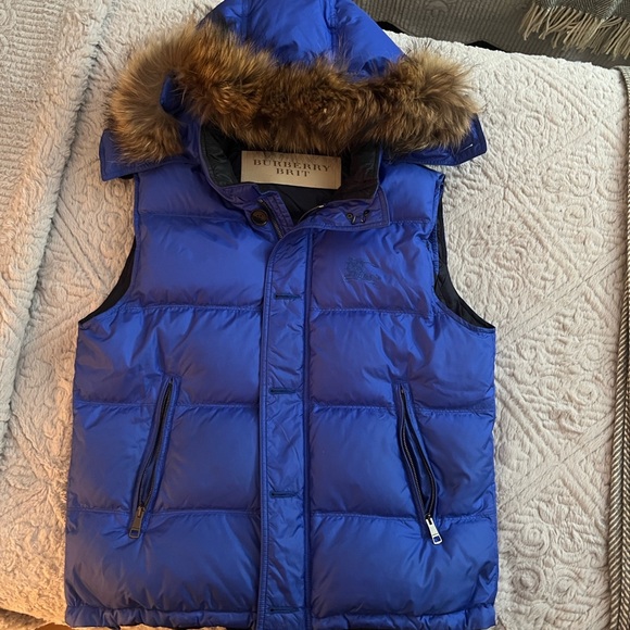 Burberry Jackets & Blazers - Burberry vest
